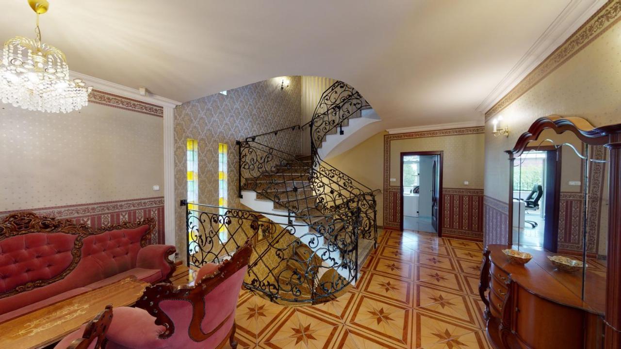 Bliss Rest Apartment Nyiregyhaza Exterior photo